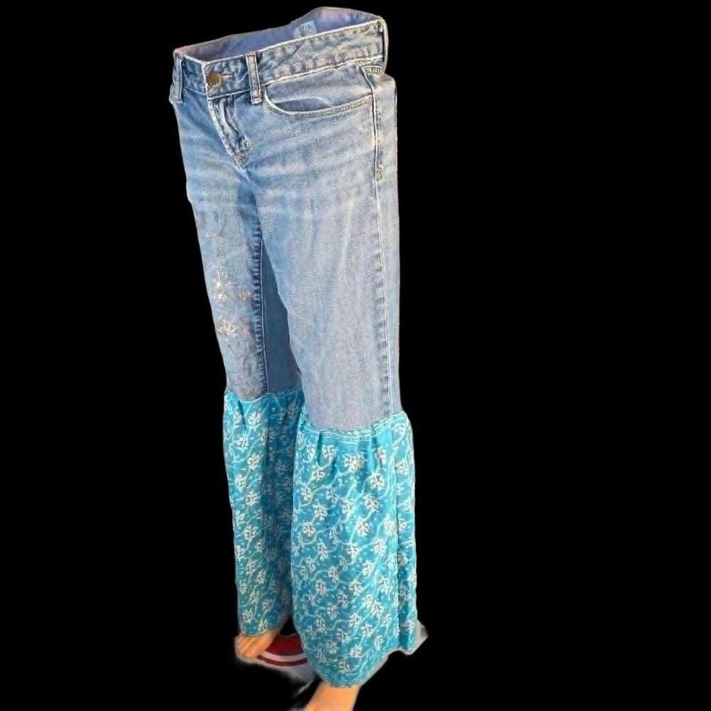 Upcycled Gap 1969 Kantha Quilt Bell Bottom Jeans 27 4L | Gold Leaf Floral Custom